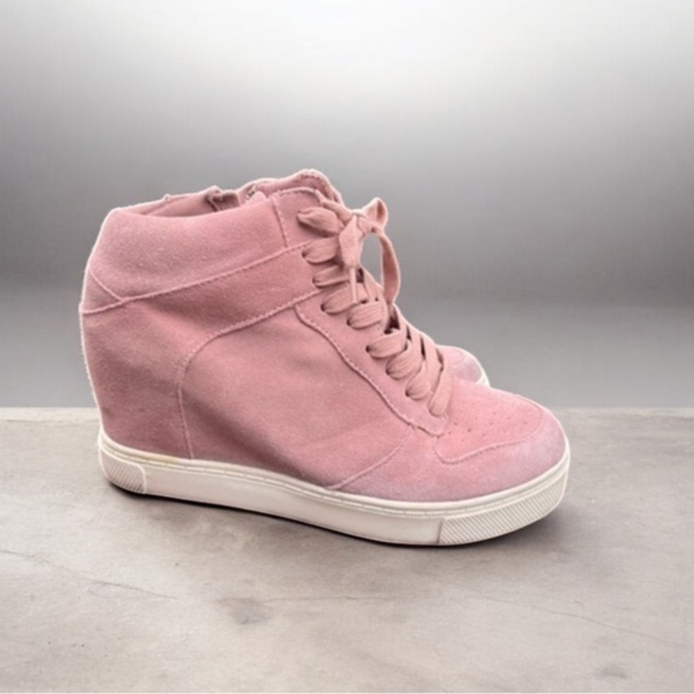 Steve Madden Women's Size 8.5 Shoes Pink Lace Up Suede Hidden Wedge Boots